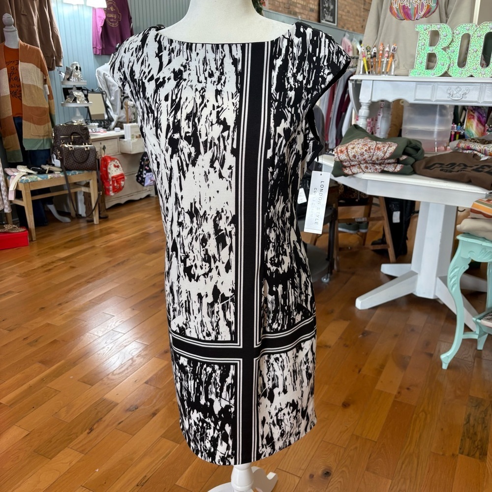 London Style Collection Black and White Pattern Dress Size 12